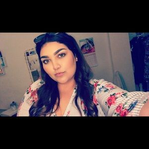 Meet your Posher, Arlene